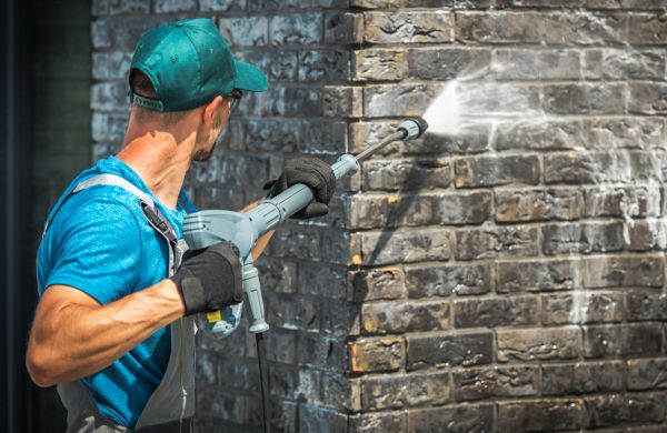 Commercial Building Washing in Lexington