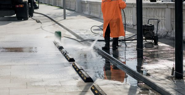 Parking Lot Pressure Washing in Lexington
