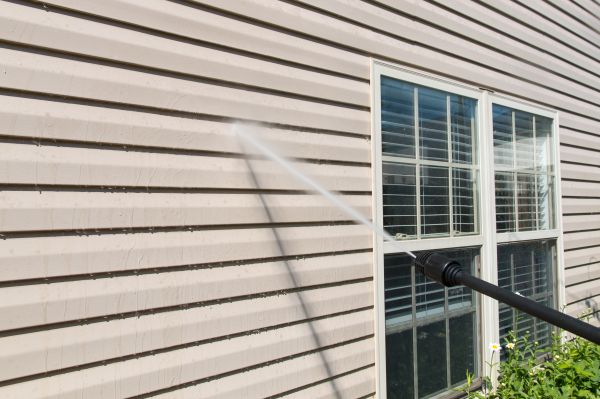 House Siding Washing in Lexington